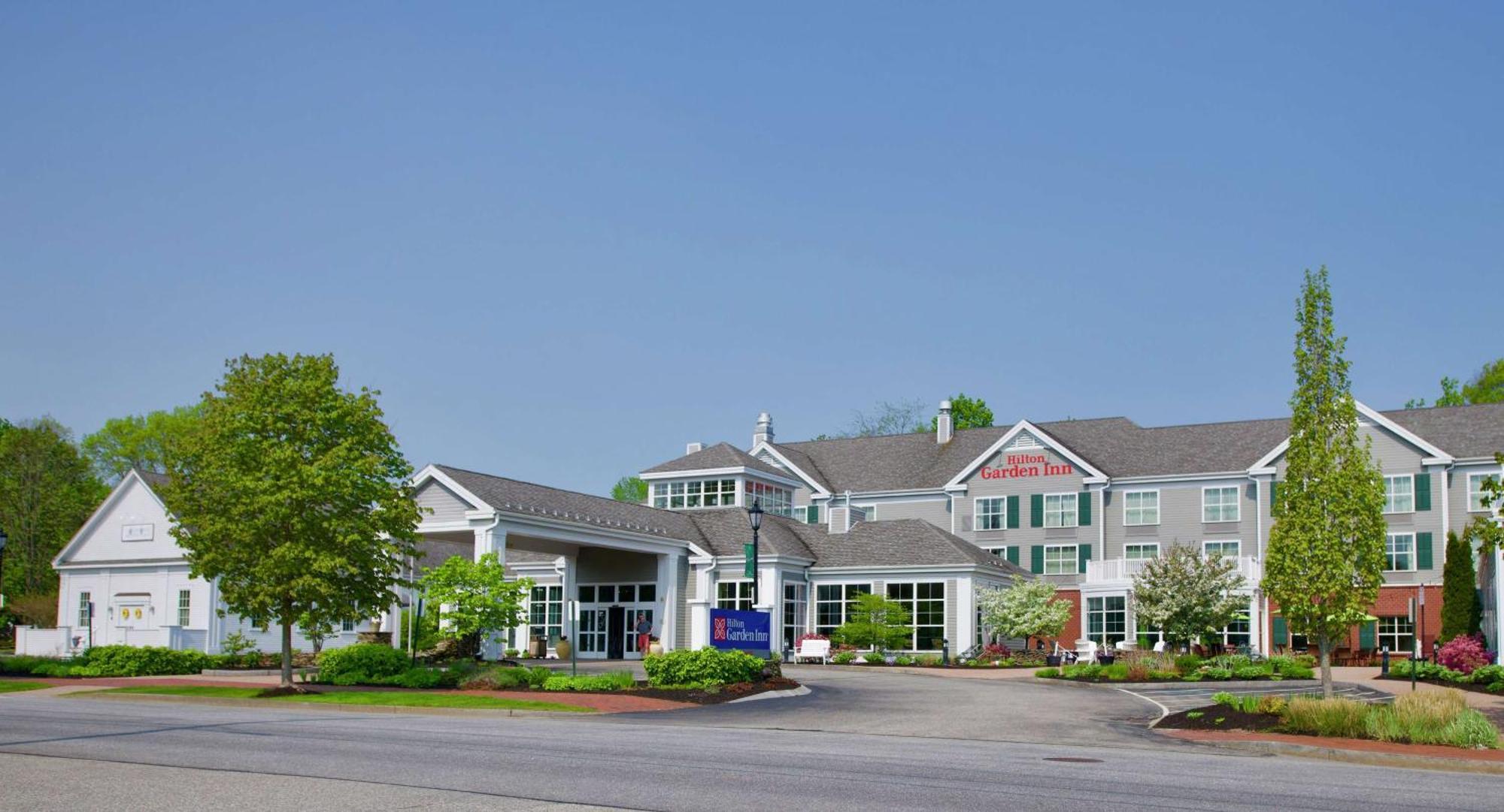 Hilton Garden Inn Freeport Downtown Exterior photo