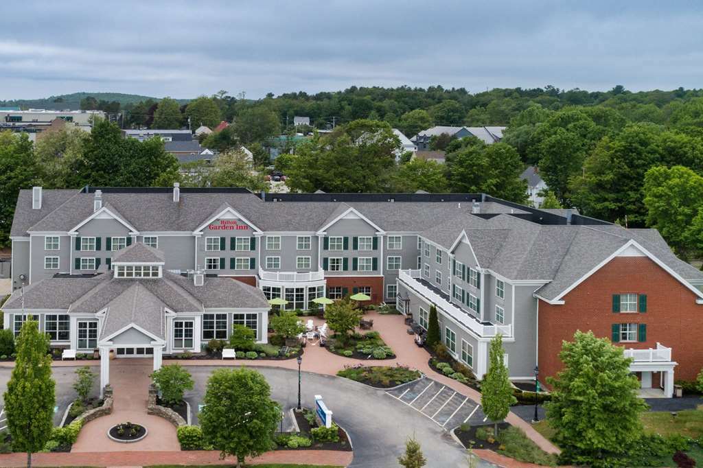 Hilton Garden Inn Freeport Downtown Exterior photo